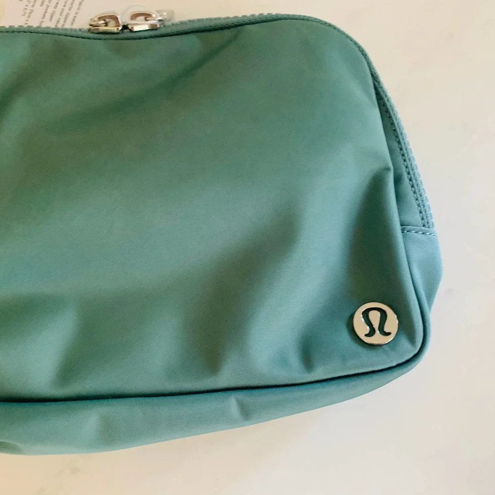 Lululemon | NWT Tidewater Teal Everywhere Belt Bag Large LU9B11S